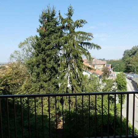 Monviso Apartment *